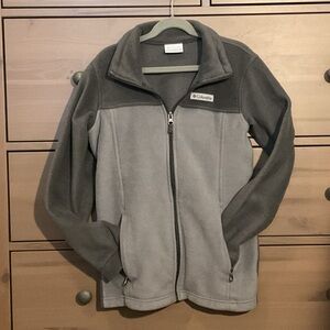 Kids Columbia Two-Tone Gray Fleece Jacket size M (10-12)